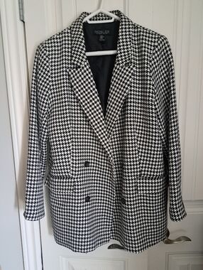 Rachel Zoe Black & White Houndstooth blazer